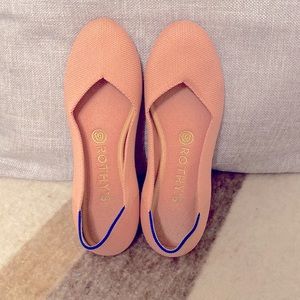 Excellent condition Rothy’s pink round toe flat shoes size 7